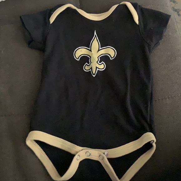 New Orleans Saints onesie - Picture 1 of 2